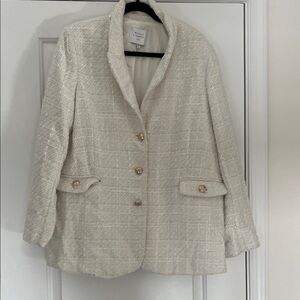 Elegant Cream Blazer with Gold Accents